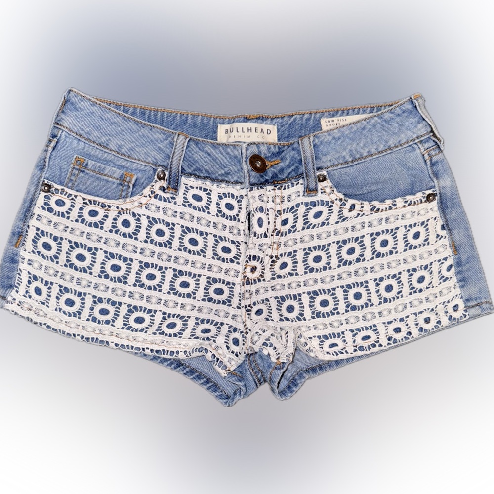 NWOT Bullhead Low Rise Shorts